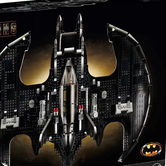 Amazon.com: LEGO DC Batman 1989 Batwing 76161 Displayable   DC Comics Super Heroes: 1989 Batwing (76161)